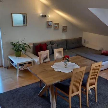 アパート Feichtner